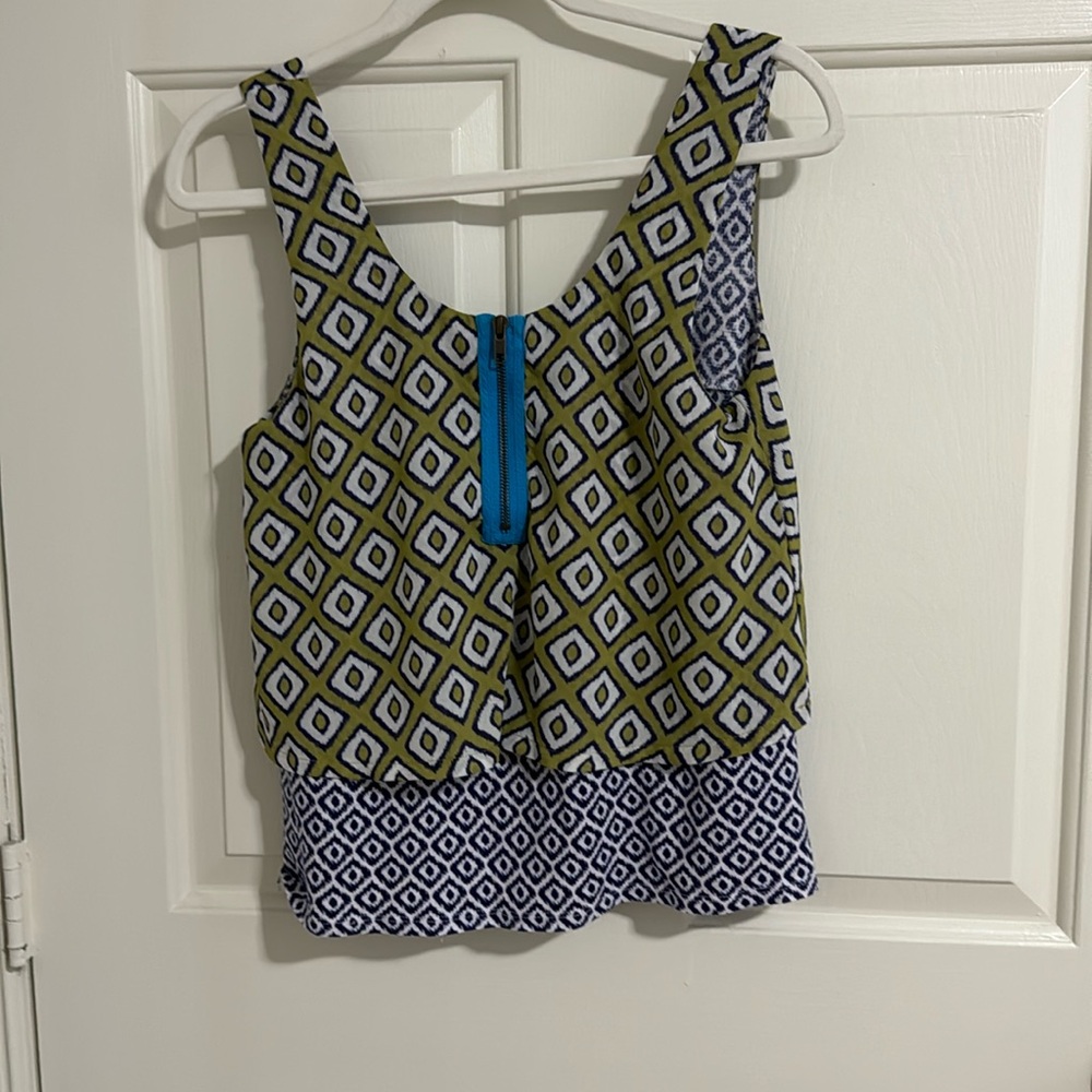 Tank top size 8